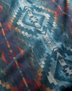 Pendleton CARICO LAKE/STRIPE ORGANIC COTTON THROW GIFT PACK