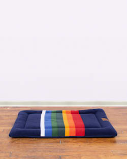 Pendleton CRATER LAKE NATIONAL PARK PET BED - COMFORT CUSHION