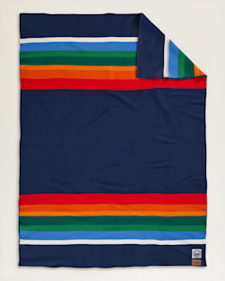 pendleton CRATER LAKE NATIONAL PARK THROW WITH CARRIER