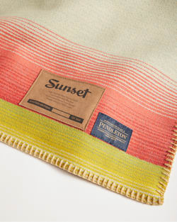 Pendleton LIMITED EDITION 1932 SUNSET CATALOG BLANKET