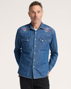 pendleton MEN'S BISON EMBROIDERED DENIM GAMBLER SHIRT