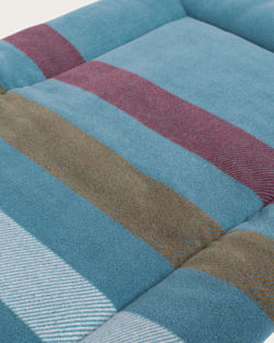 Pendleton CABIN STRIPE PET BED - COMFORT CUSHION