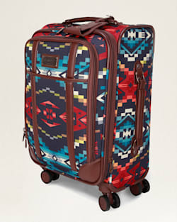 Pendleton CARICO LAKE 20" SOFTSIDE SPINNER LUGGAGE