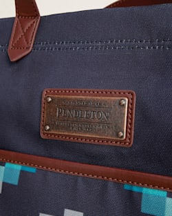 Pendleton CARICO LAKE TRAVEL TOTE