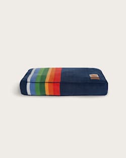 Pendleton CRATER LAKE NATIONAL PARK PET BED - NAPPER