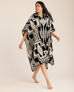 Pendleton HARDING ADULT HOODED TOWEL