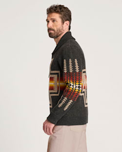 Pendleton MEN'S HARDING ZIP LAMBSWOOL CARDIGAN