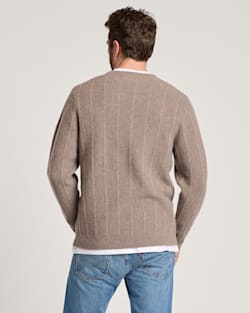 Pendleton MEN'S MIXED STITCH MERINO V-NECK SWEATER