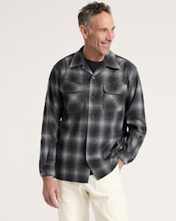 pendleton MEN'S PLAID BOARD SHIRT