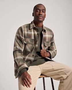 pendleton MEN'S PLAID QUILTED CPO JACKET