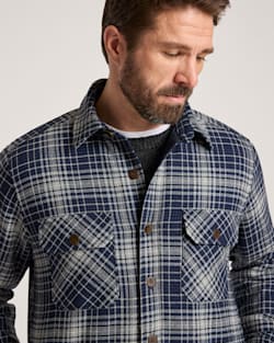 Pendleton MEN'S PLAID QUILTED CPO JACKET