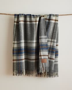 Pendleton MOTOR ROBE THROW WITH LEATHER CARRIER