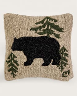 pendleton WANDERING BEAR HOOKED SQUARE PILLOW
