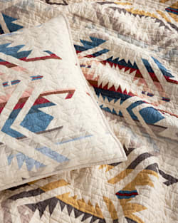 Pendleton WHITE SANDS PRINTED QUILT SET