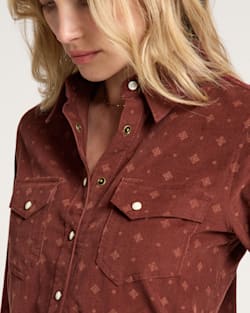 Pendleton WOMEN'S CORDUROY GAMBLER SHIRT