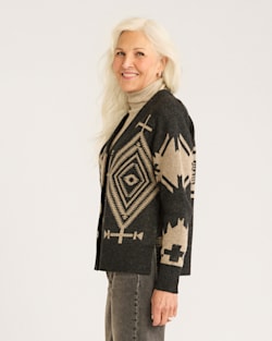 Pendleton WOMEN'S LAMBSWOOL MIXED GRAPHIC CARDIGAN