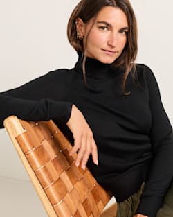 Pendleton WOMEN'S MERINO TURTLENECK