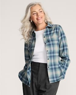 Pendleton WOMEN'S PLAID BOARD SHIRT