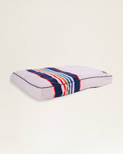 pendleton YELLOWSTONE NATIONAL PARK PET BED - NAPPER