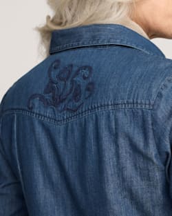 Pendleton WOMEN'S EMBROIDERED CHAMBRAY GAMBLER SHIRT DRESS