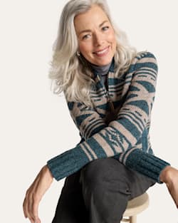 pendleton WOMEN'S GRAPHIC SHETLAND COLLECTION ZIP CARDIGAN