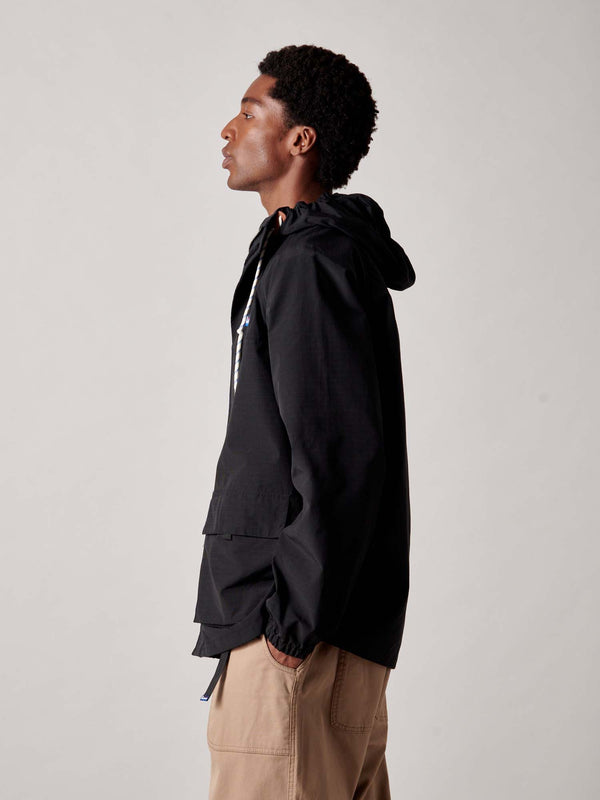 Penfield Meadow Showerproof Jacket In Black