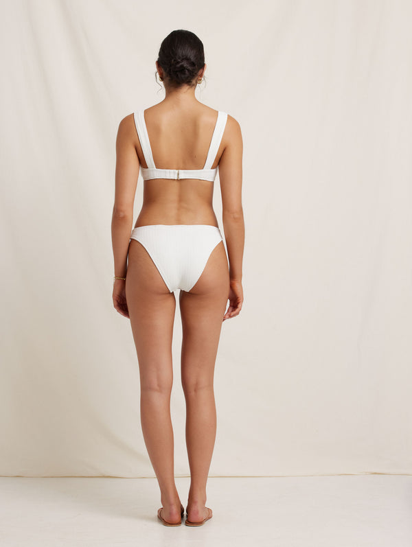 Peony Swimwear Essential Crop Vintage Cream