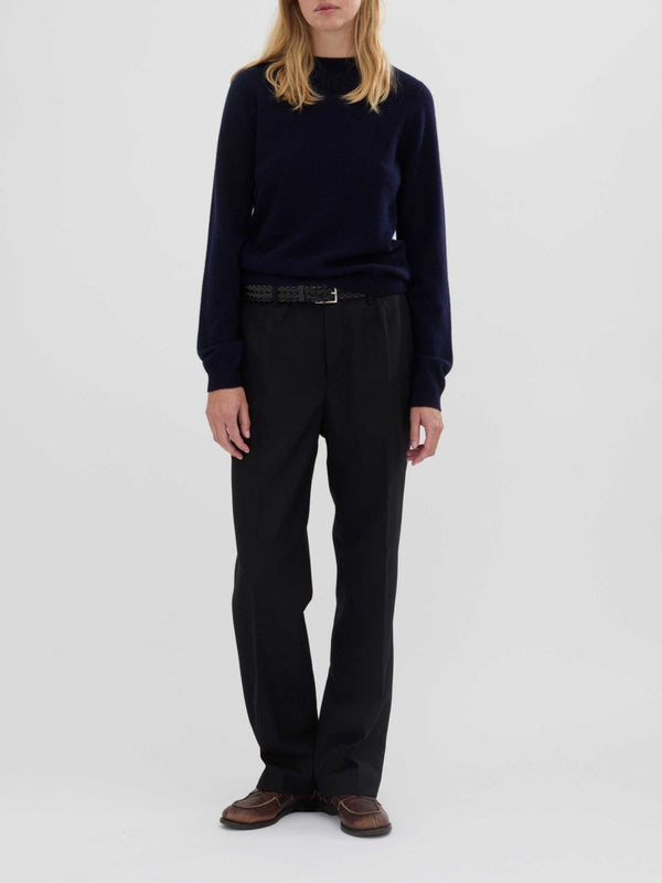 People's Republic Of Cashmere Women's Fitted Roundneck - Navy Blue