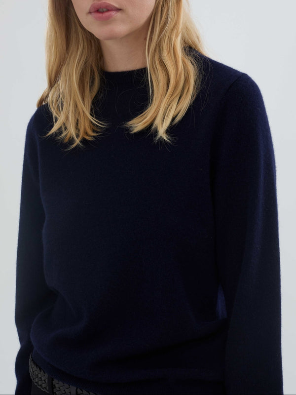 People's Republic Of Cashmere Women's Fitted Roundneck - Navy Blue