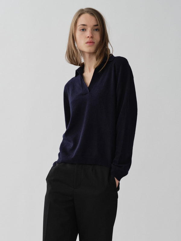 People's Republic Of Cashmere Women's Oversized Collar V-Neck - Navy Blue