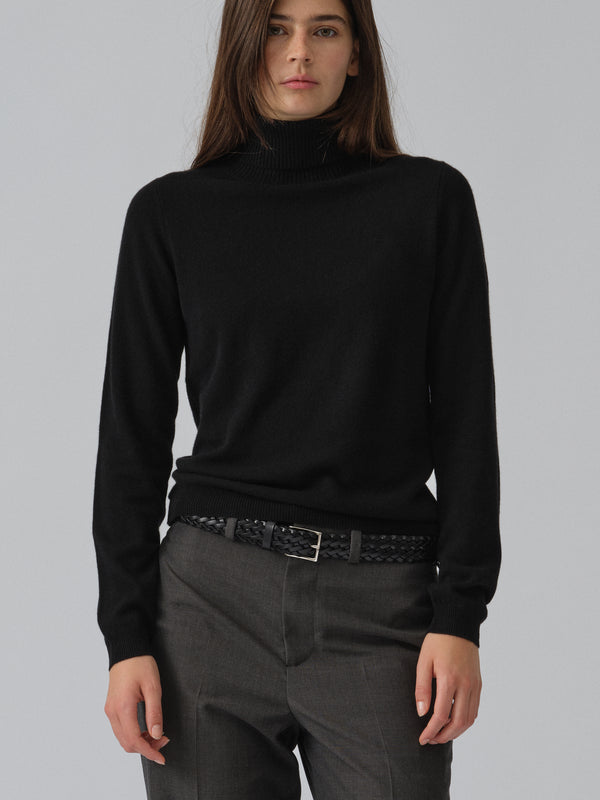 people's republic of cashmere Women's Turtleneck - Black