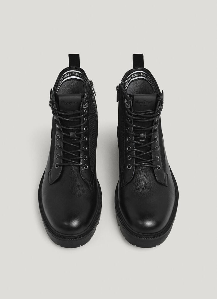 Pepe Jeans Lace-up Fastening Boots