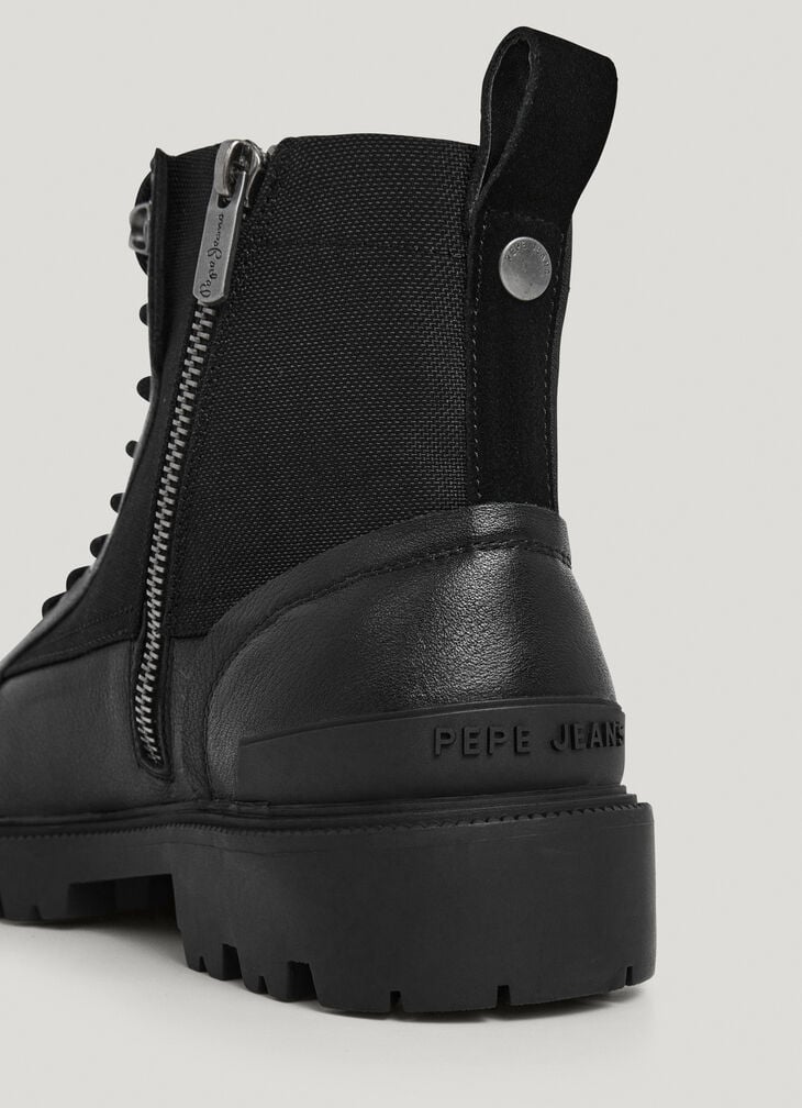 Pepe Jeans Lace-up Fastening Boots