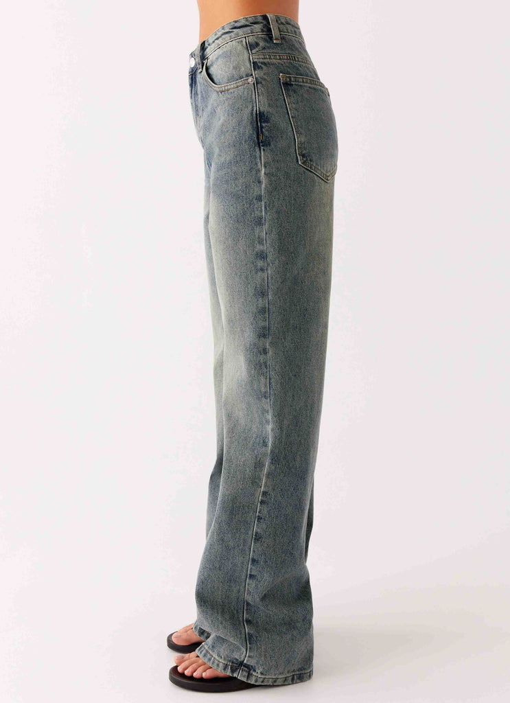 Peppermayo Peppermayo Exclusive - Back Again Straight Leg Denim Jeans - Dirty Wash