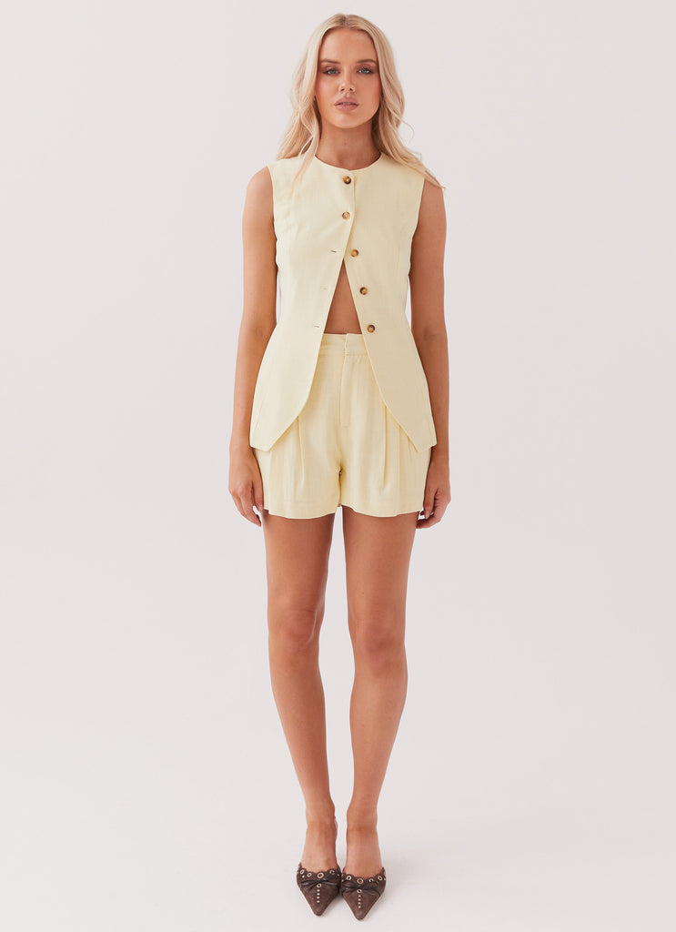 Peppermayo Peppermayo Exclusive - Born For Bordeaux Linen Shorts - Lemon