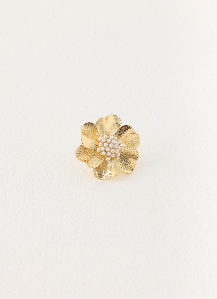Peppermayo Peppermayo Exclusive - Camellia Pearl Ring - Gold