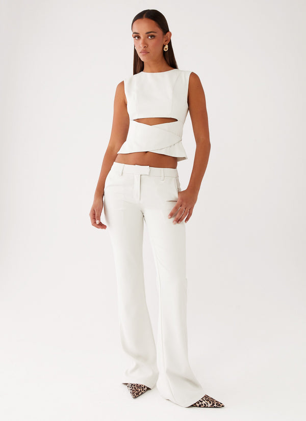 peppermayo Peppermayo Exclusive - Cyra Low Rise Slim Fit Pants - Ivory