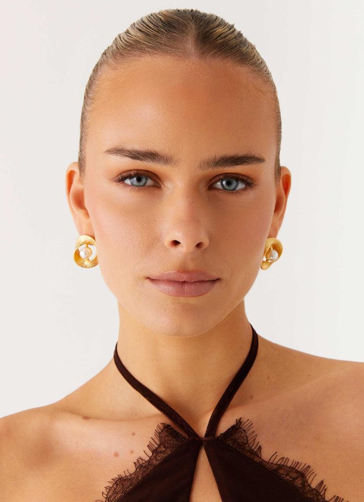 Peppermayo Peppermayo Exclusive - Debut Earrings - Gold