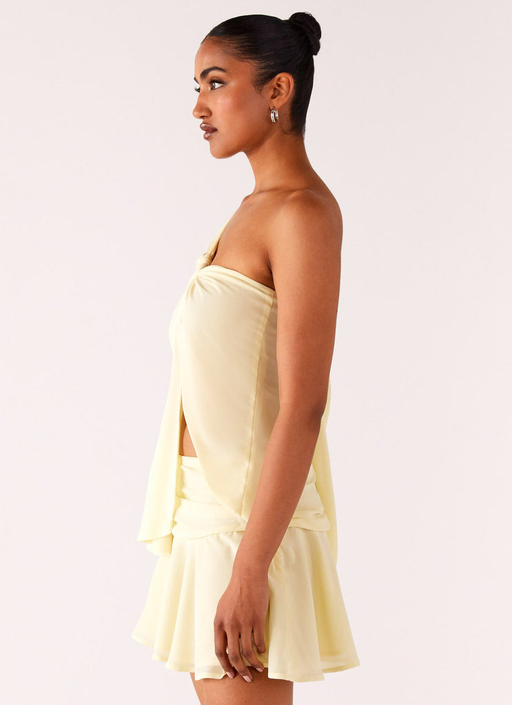 Peppermayo Peppermayo Exclusive - Delight Me Asymmetrical Top - Yellow