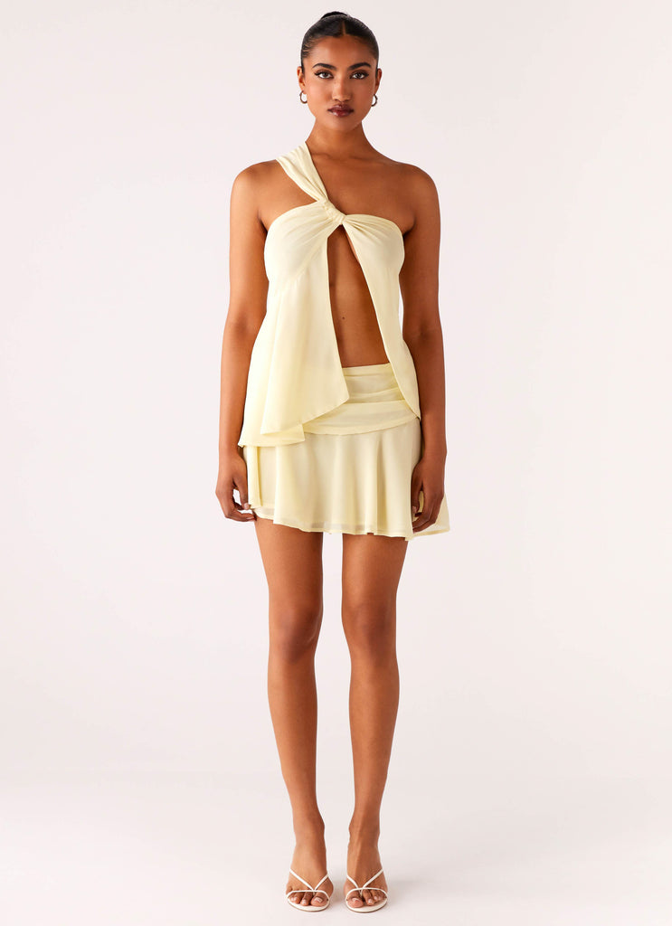 Peppermayo Peppermayo Exclusive - Delight Me Asymmetrical Top - Yellow