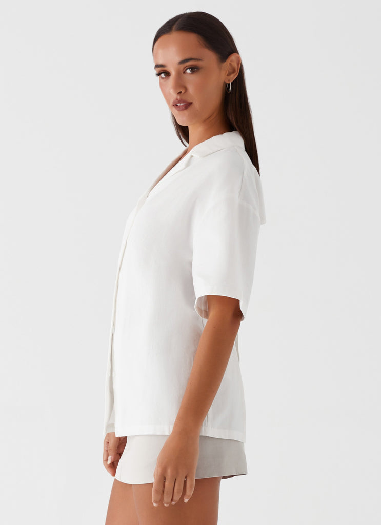 Peppermayo Peppermayo Exclusive - Hadley Open Back Short Sleeve Shirt - White