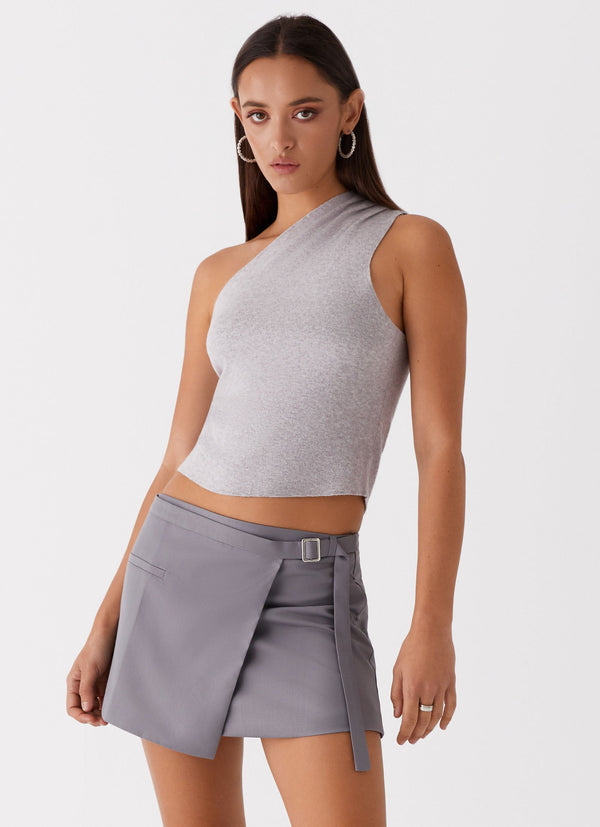 peppermayo Peppermayo Exclusive - Indy One Shoulder Knit Top - Grey