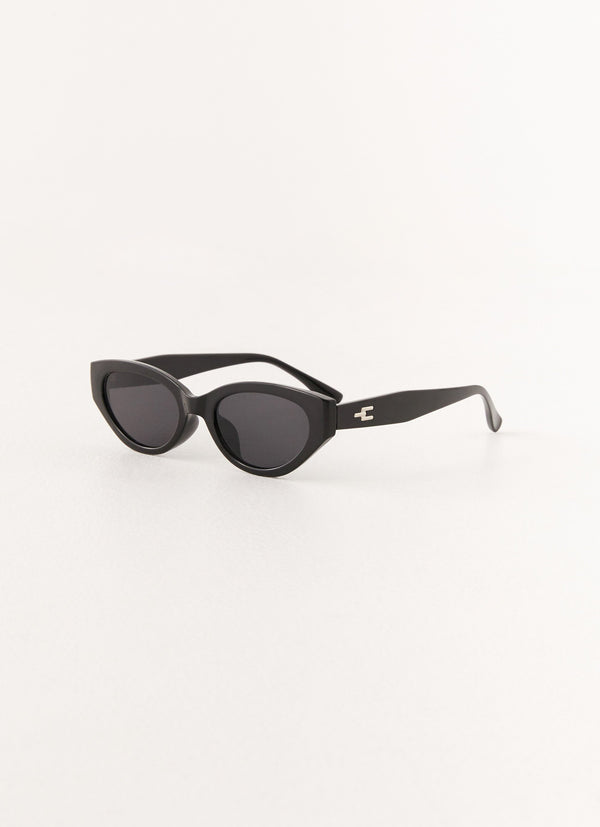 peppermayo Peppermayo Exclusive - Janice Sunglasses - Black