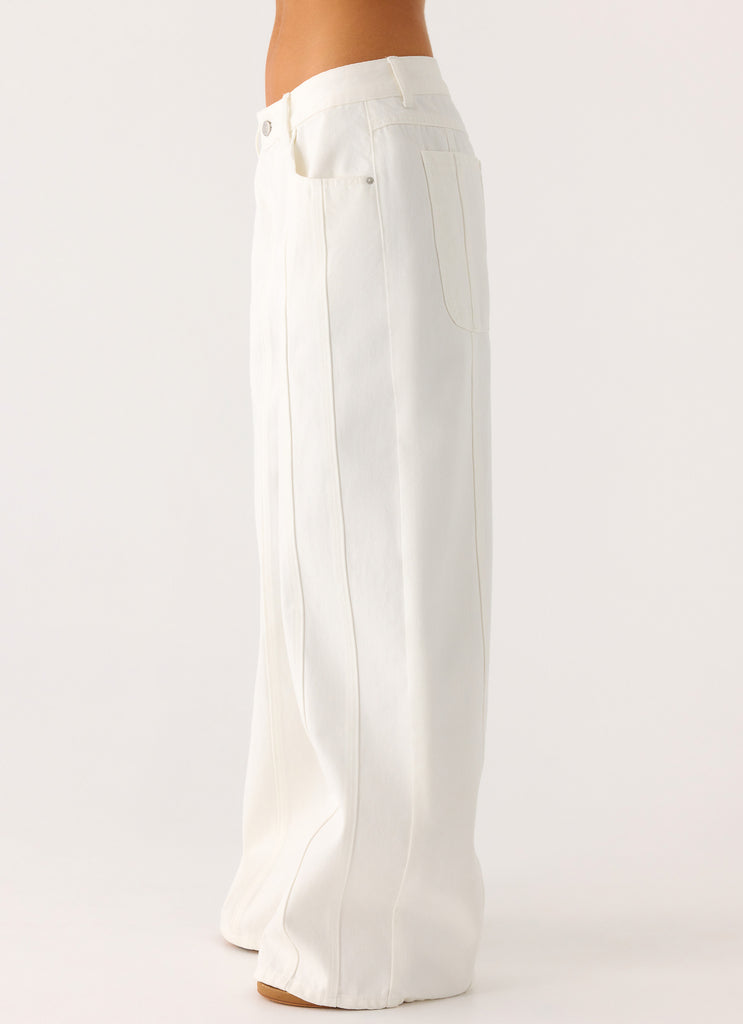 Peppermayo Peppermayo Exclusive - Johnny Low Rise Wide Leg Jeans - White