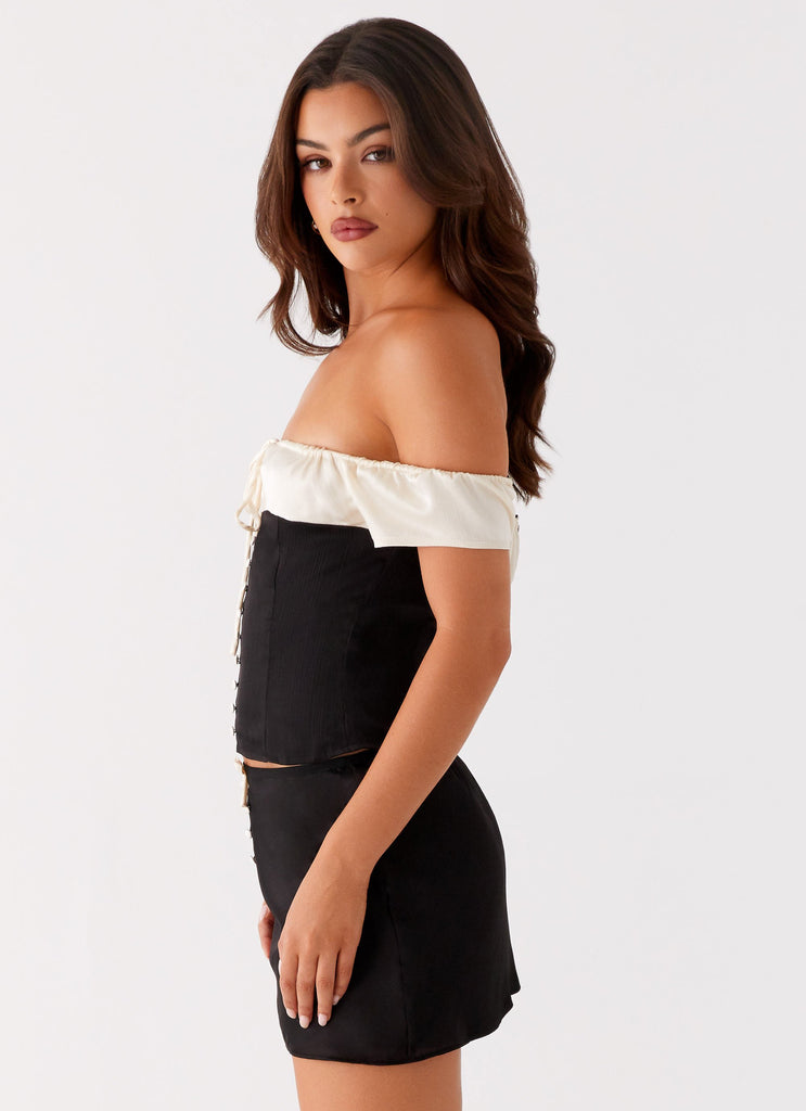 Peppermayo Peppermayo Exclusive - Justice Off Shoulder Top - Black