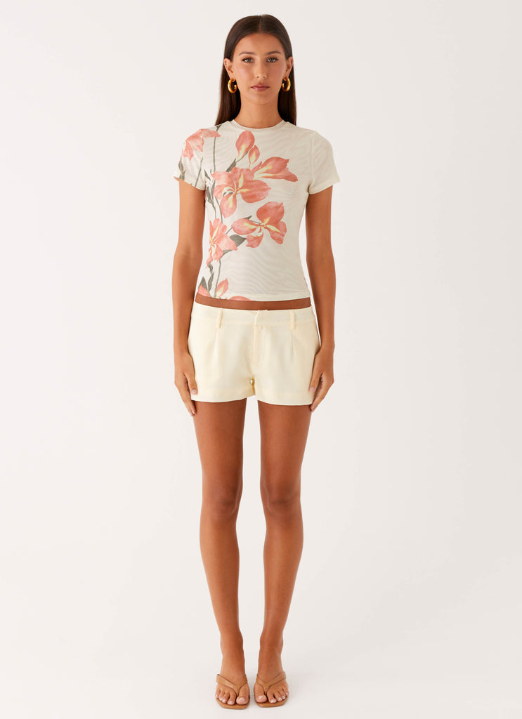 Peppermayo Peppermayo Exclusive - Kammy Low Rise Shorts - Butter