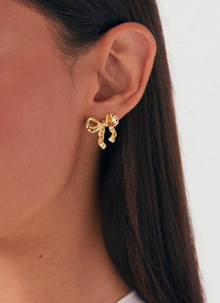 Peppermayo Peppermayo Exclusive - Kindra Mini Bow Earring - Gold