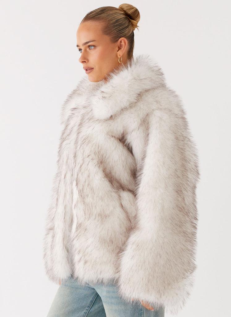 Peppermayo Peppermayo Exclusive - Novera Faux Fur Jacket - White Grey