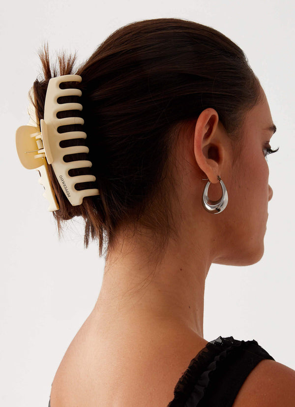 peppermayo Peppermayo Exclusive - Peppermayo Claw Clip - Ivory