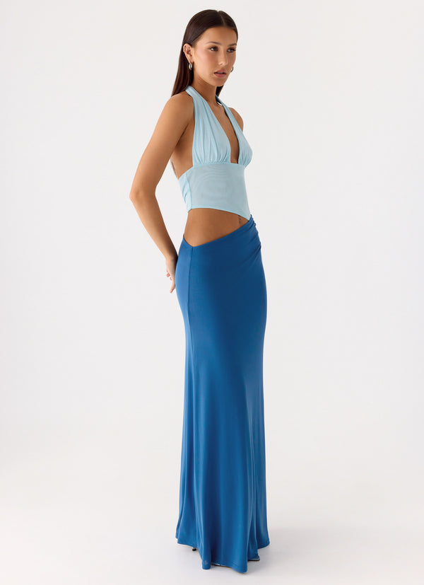 peppermayo Peppermayo Exclusive - Saresther Halter Neck Maxi Dress - Blue